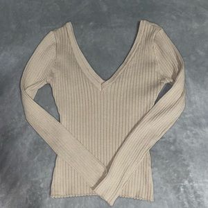 Khaki long sleeve from Papaya in a size small